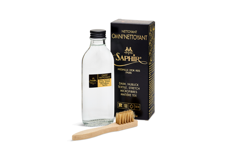 Saphir Medaille D’or Omni’Nettoyant Suede Shampoo - The Shoe Snob